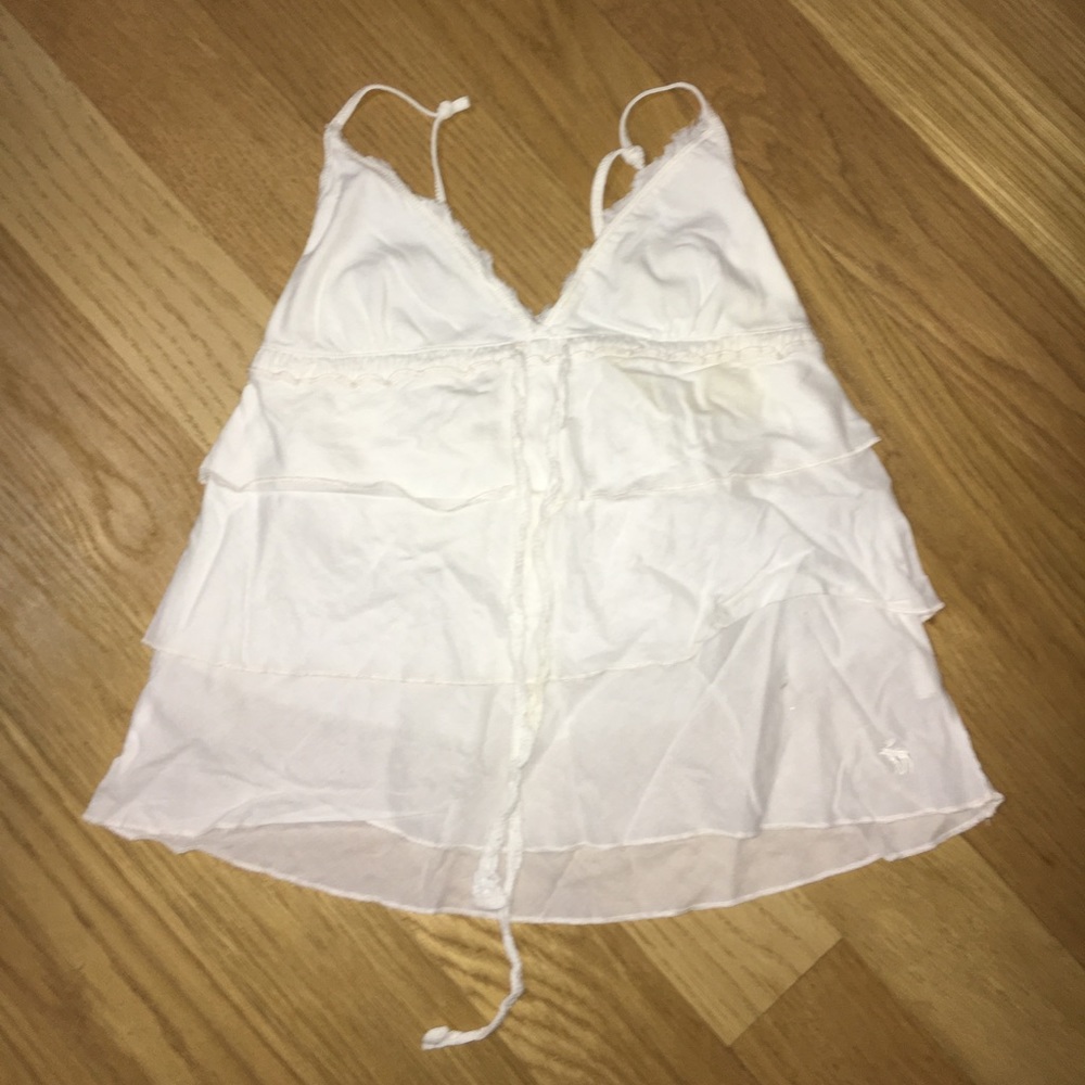 ABERCROMBIE AND FITCH BLOUSE